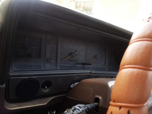 ขายกระบะสุดคลสสิค สภาพ 1 ใน 100 บอดีสวยมากๆ TOYOTA LN 40 เครื่อง 2L 2.45 ดีเซล ขายกระบะสุดคลสสิค สภาพ 1 ใน 100 บอดีสวยมากๆ TOYOTA LN 40 เครื่อง 2L 2.45 ดีเซล