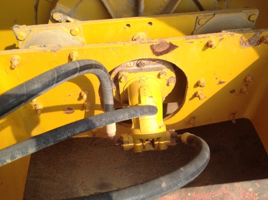 ขายรถบดสั่นสะเทือน ( 2  เพลา )  เล่มทะเบียน