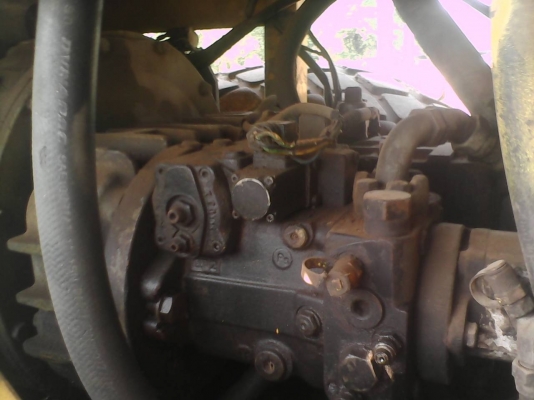 ขายรถบดสั่นสะเทือน ( 2  เพลา )  เล่มทะเบียน