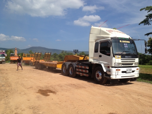 ขายหางเทเลอร์  ยาว  12  เมตร