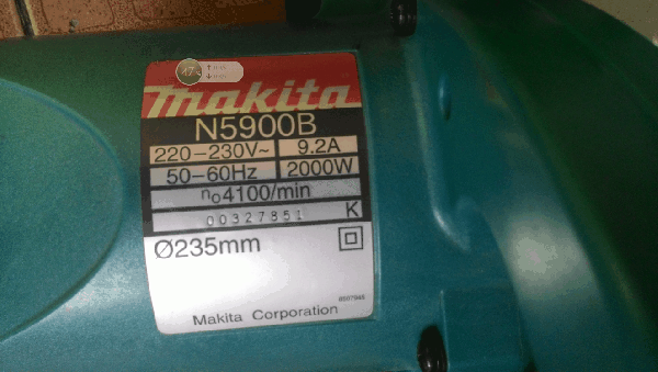 ขายเลื่อยวงเดือน 9นิ้ว Makita N5900B 2000W แท้100\%.