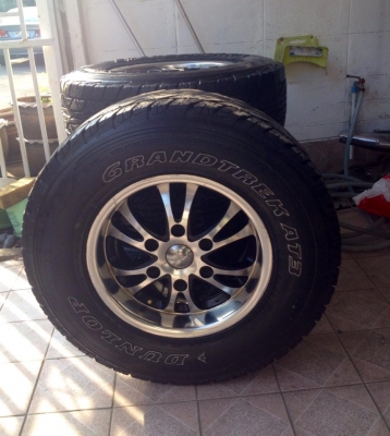 ล้อแม็ก 15 6รู พร้อมยาง dunlop สภาพใหม่ ล้อแม็ก 15 6รู พร้อมยาง dunlop สภาพใหม่