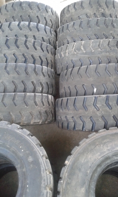 ยางตันใหม่/หล่อใหม่ /และเปอร์เซ็น  ขายถูกๆ เส้นละ1,ooo