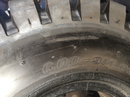 ยางตันใหม่/หล่อใหม่ /และเปอร์เซ็น ขายถูกๆ เส้นละ1,ooo ยางตันใหม่/หล่อใหม่ /และเปอร์เซ็น ขายถูกๆ เส้นละ1,ooo