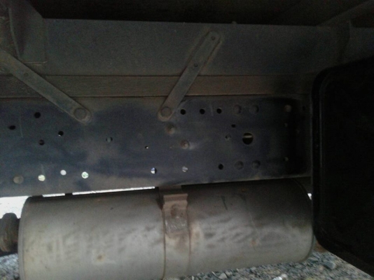 ขายISUZU NPR130แรง ปี35 เครื่องดี แคชซีสวย ยางดี ภายในสวย สภาพพร้อมใช้งาน เอกสารพร้อมโอน สนใจโทร 090-8588220คุณนะ ID:narong498 หรือ www.truck.in.th/498 หรือfb:ณรงค์ ซื้อขายรถมือสอง(เว็บไซต์ส่วนตัว)