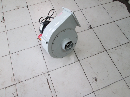 หอยโข่ง  ฮู๊ดดูดอากาศ  ร้านอาหาร  บ้าน  โรงงาน   ใช้ได้ครับ