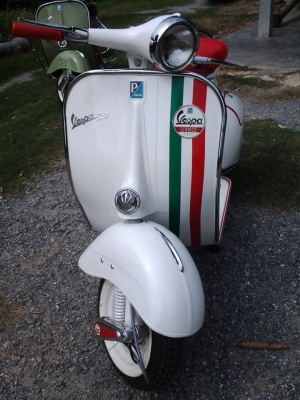 ขาย vespa 64 อินเดีย no book เอกสารอินวอย เครื่อง px คอยแท้ รถสวยมากครับพร้อมขับออกทริปหน้าหนาวครับ สนใจติดต่อได้ครับ ราคา 45555 บาท ต่อรองได้ครับ  0826336557 รับเทรินทุกรุ่นครับ