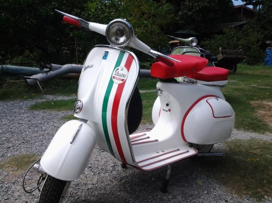 ขาย vespa 64 อินเดีย no book เอกสารอินวอย เครื่อง px คอยแท้ รถสวยมากครับพร้อมขับออกทริปหน้าหนาวครับ สนใจติดต่อได้ครับ ราคา 45555 บาท ต่อรองได้ครับ  0826336557 รับเทรินทุกรุ่นครับ