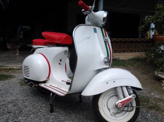 ขาย vespa 64 อินเดีย no book เอกสารอินวอย เครื่อง px คอยแท้ รถสวยมากครับพร้อมขับออกทริปหน้าหนาวครับ สนใจติดต่อได้ครับ ราคา 45555 บาท ต่อรองได้ครับ  0826336557 รับเทรินทุกรุ่นครับ