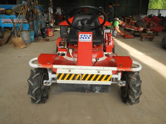 ขายรถตัดหญ้า SATO SRM831VH 11แรง พร้อมใช้งาน ขายรถตัดหญ้า SATO SRM831VH 11แรง พร้อมใช้งาน