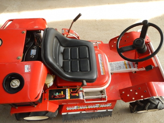 ขายรถตัดหญ้า SATO SRM831VH 11แรง พร้อมใช้งาน ขายรถตัดหญ้า SATO SRM831VH 11แรง พร้อมใช้งาน