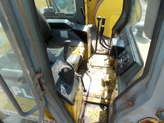 ขายด่วนรถดันแทรคกว้าง 1 เมตร D20PLL-7