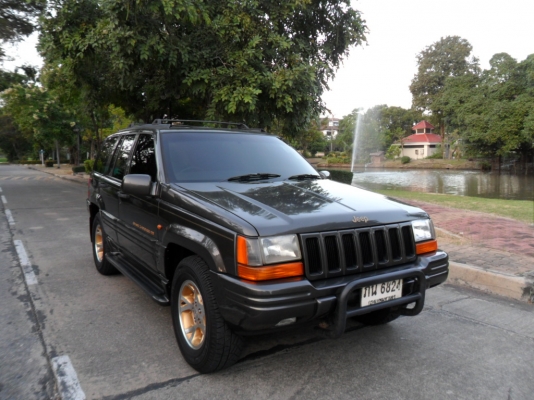 ขาย JEEP GRAND CHEROKEE สภาพเดิมๆใช้งานดีครับ รถบ้านเจ้าของขายเองครับ ขาย JEEP GRAND CHEROKEE สภาพเดิมๆใช้งานดีครับ รถบ้านเจ้าของขายเองครับ