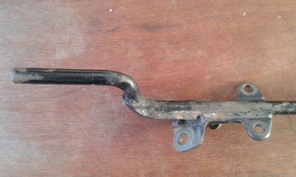 ขายเหล็กพักเท้าหน้า C92,C95