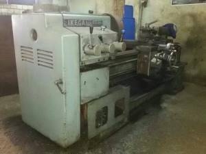 เครื่องกลึง 8  ฟุตญี่ปุ่น