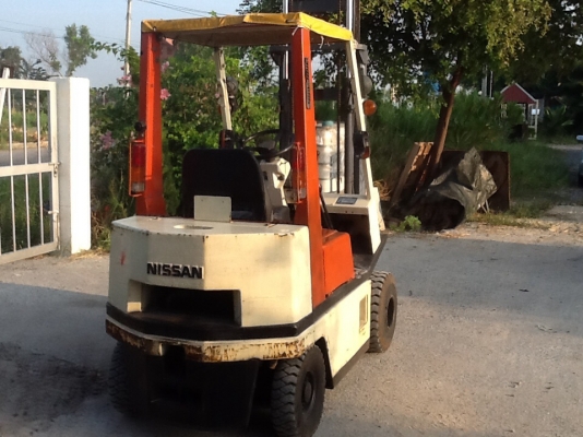 รถยกNilsson สภาพดีราคาถูกๆ 1.5ตันงายาว รถยกNilsson สภาพดีราคาถูกๆ 1.5ตันงายาว