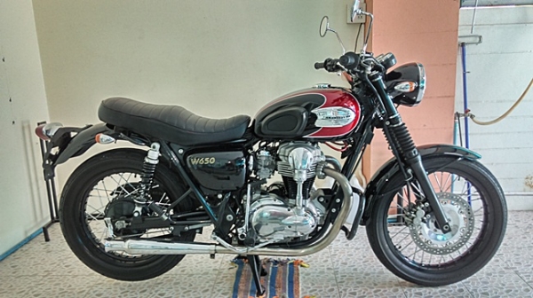 ขาย kawasaki w650 y2001 สวยๆ