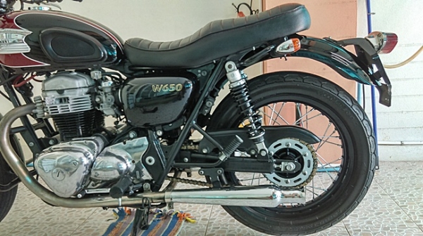 ขาย kawasaki w650 y2001 สวยๆ