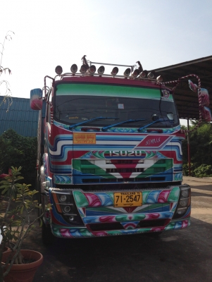 ขาย 10 ล้อดั๊มพ์ 2 เพลา  ISUZU FXZ 360 แรงม้า ปี 2013