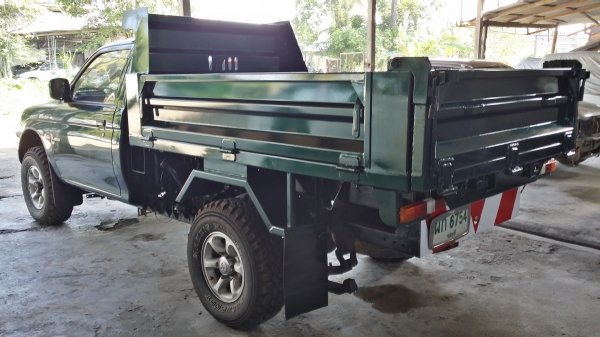 สุดยอดกระบะดัมพ์ 4x4 มาแล้วครับ สุดยอดกระบะดัมพ์ 4x4 มาแล้วครับ