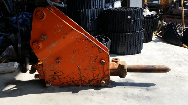 ขาย หัวกระแทก ใส่ รถขุด PC60 มือสองญี่ปุ่น ขาย หัวกระแทก ใส่ รถขุด PC60 มือสองญี่ปุ่น