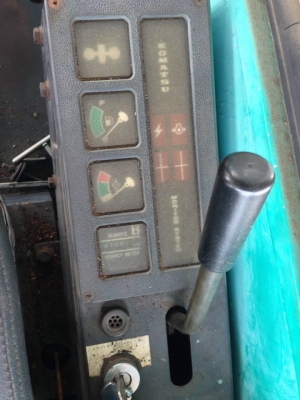 PC50UU-1 แทรคยาง