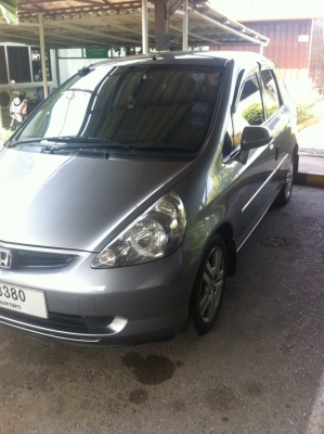 2004 HONDA, JAZZ 1.5 S โฉม JAZZ แรก สีบรอนซ์เงิน เกียร์ออโต้
