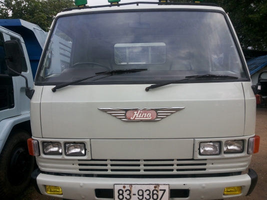 Hino 6 ล้อ รถบรรทุก รถสวย คัซซีสวย เครื่องดี รถพร้อมใช้งาน ราคาถูก Hino 6 ล้อ รถบรรทุก รถสวย คัซซีสวย เครื่องดี รถพร้อมใช้งาน ราคาถูก