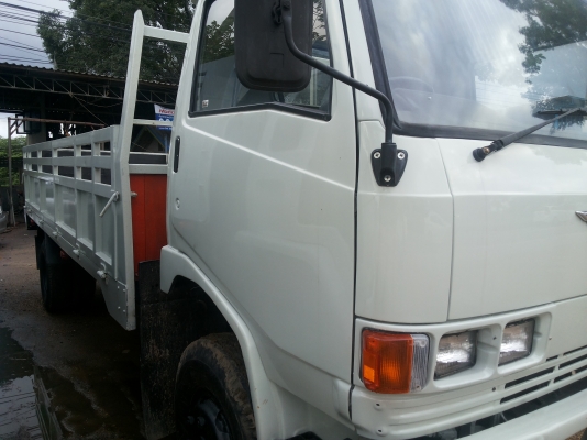 Hino 6 ล้อ รถบรรทุก รถสวย คัซซีสวย เครื่องดี รถพร้อมใช้งาน ราคาถูก Hino 6 ล้อ รถบรรทุก รถสวย คัซซีสวย เครื่องดี รถพร้อมใช้งาน ราคาถูก