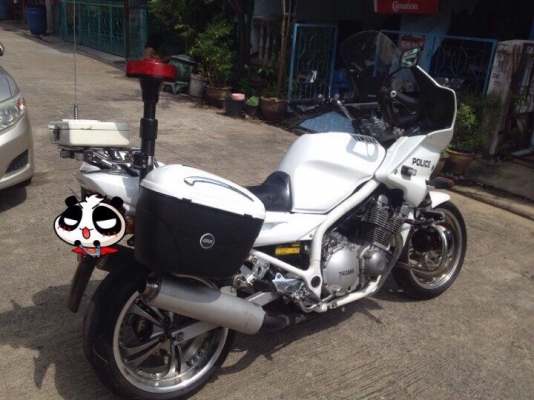 ธารนนทบุรี//ขาย yamaha xj900 diversion police   สวยๆสภาพจบๆพร้อมออกทริปกันยาวๆครับ เครื่องสมบูรณ์ ระบบไฟสมบูรณ์ทุกจุดใช้ได้ทุกจุด อุปกรณ์นำขบวนครบ ราคา 120,000 บาท อินวอยท์แท้