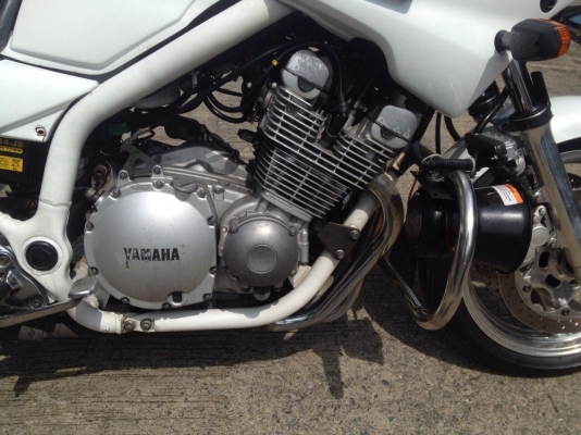 ธารนนทบุรี//ขาย yamaha xj900 diversion police   สวยๆสภาพจบๆพร้อมออกทริปกันยาวๆครับ เครื่องสมบูรณ์ ระบบไฟสมบูรณ์ทุกจุดใช้ได้ทุกจุด อุปกรณ์นำขบวนครบ ราคา 120,000 บาท อินวอยท์แท้