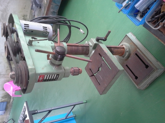 แท่นสว่าน ไต้หวัน WIH TZENG ขนาด 16 mm. เพิ่มกำลังมอเตอร์เป็น SupperLine 1/2 HP. พร้อมหัวจับสว่าน พร้อมใช้งาน