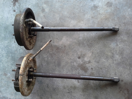 เพลาข้าง NISSAN BIG-M