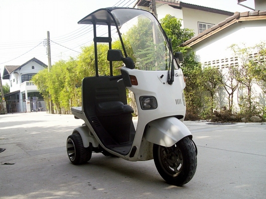 **** ขายรถสามล้อมีหลังคา Honda Canopy สีเดิมจากญี่ปุ่น ****