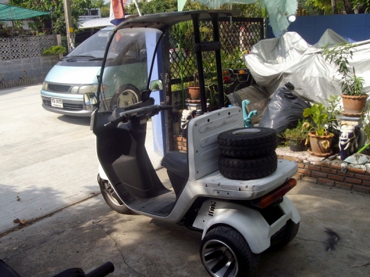 **** ขายรถสามล้อมีหลังคา Honda Canopy สีเดิมจากญี่ปุ่น **** **** ขายรถสามล้อมีหลังคา Honda Canopy สีเดิมจากญี่ปุ่น ****