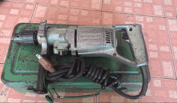 ขายสว่านเจาะกระแทก HITACHI V-14 380W. 14mm. Made in japan.