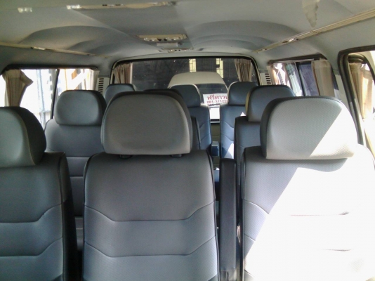 รถตู้หัวจรวดหลังคาเตี้ยเครื่อง2500เบนซินปี03 ฟรีดาวน์ รถตู้หัวจรวดหลังคาเตี้ยเครื่อง2500เบนซินปี03 ฟรีดาวน์