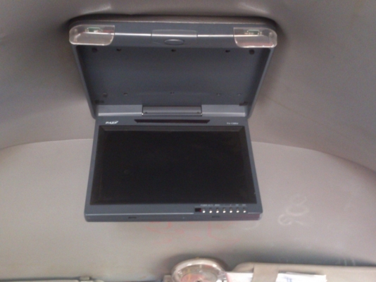 NISSAN URVAN ปี 2003 เครื่อง 3.0 DI เกียร์ธรรมดา 2.7 แสน NISSAN URVAN ปี 2003 เครื่อง 3.0 DI เกียร์ธรรมดา 2.7 แสน