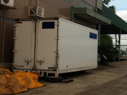 ขายตู้แช่เย็น แท้จากญี่ปุ่นคับ