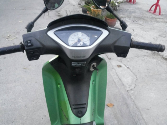 WAVE 125i สตาร์ทมือ ราคา 24000 บาท สนใจโทร 084-6937668 ทรัพย์