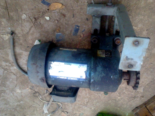 มอเตอร์เลื่อนประตูมี 3 ตัวครับของนอกครับ สำหรับใช้เลื่อนประตครับ ตัวใหญ่ 3000 ครับ ตัวกลาง 2000 ครับ ตัวเล็ก 1500 ครับ มอเตอร์เลื่อนประตูมี 3 ตัวครับของนอกครับ สำหรับใช้เลื่อนประตครับ ตัวใหญ่ 3000 ครับ ตัวกลาง 2000 ครับ ตัวเล็ก 1500 ครับ