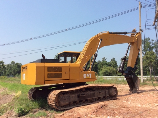 ขาย รถแบคโฮ ติดสว่าน