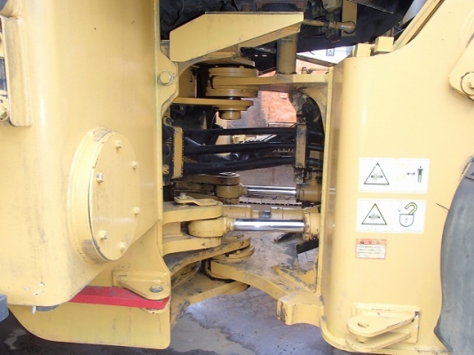 ขายรถตัก TCM L27