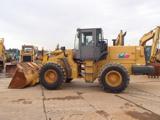 ขายรถตัก TCM L27