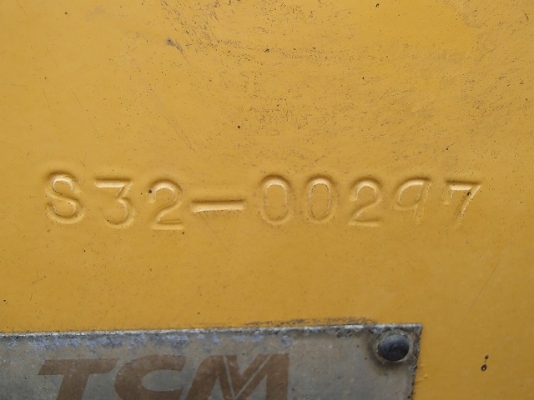 ขายรถตัก TCM L27