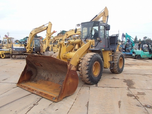 ขายรถตัก TCM L27