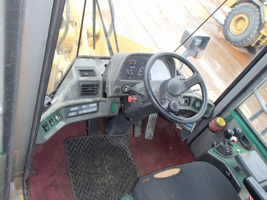 ขายรถตัก TCM L27