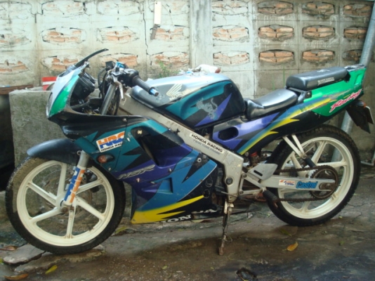 ขาย NSR 150 เครื่องดีมากครับ ระบบไฟดี ไม่มีดังก๊อกๆแก๊กๆ 5,800.- รวมส่งต่างจังหวัด