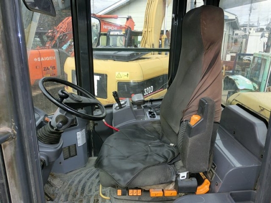 ขายรถตัก Komatsu WA 320-5 ขายรถตัก Komatsu WA 320-5