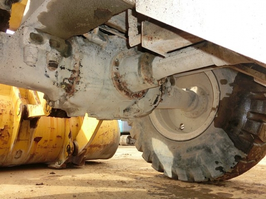 ขายรถตัก Komatsu WA 320-5 ขายรถตัก Komatsu WA 320-5